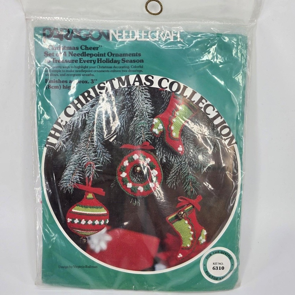 Paragon‎ Needlecraft Christmas Cheer Ornament Kit 6310 Vintage 1978 Set of 4 Red